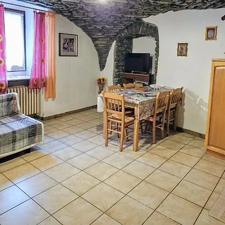 Lo Tata - Maisons De Charme - Caratteristico A 2 Passi Da Courmayeur *