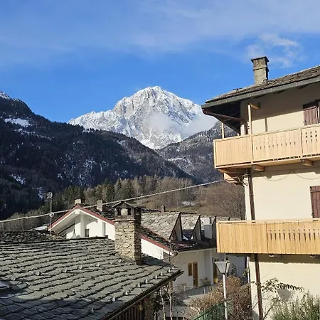 Lo Tata - Maisons De Charme - Caratteristico A 2 Passi Da Courmayeur