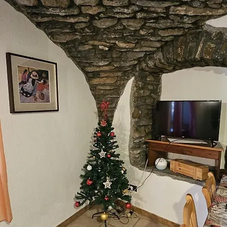 Apartment Lo Tata - Maisons De Charme - Caratteristico A 2 Passi Da Courmayeur *