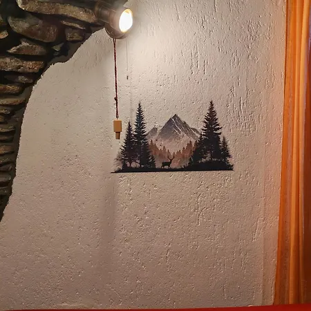 Lo Tata - Maisons De Charme Valle D'aosta - Caratteristico A 2 Passi Da Courmayeur Appartamento